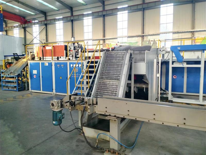 Induction heating system for steel bar forging